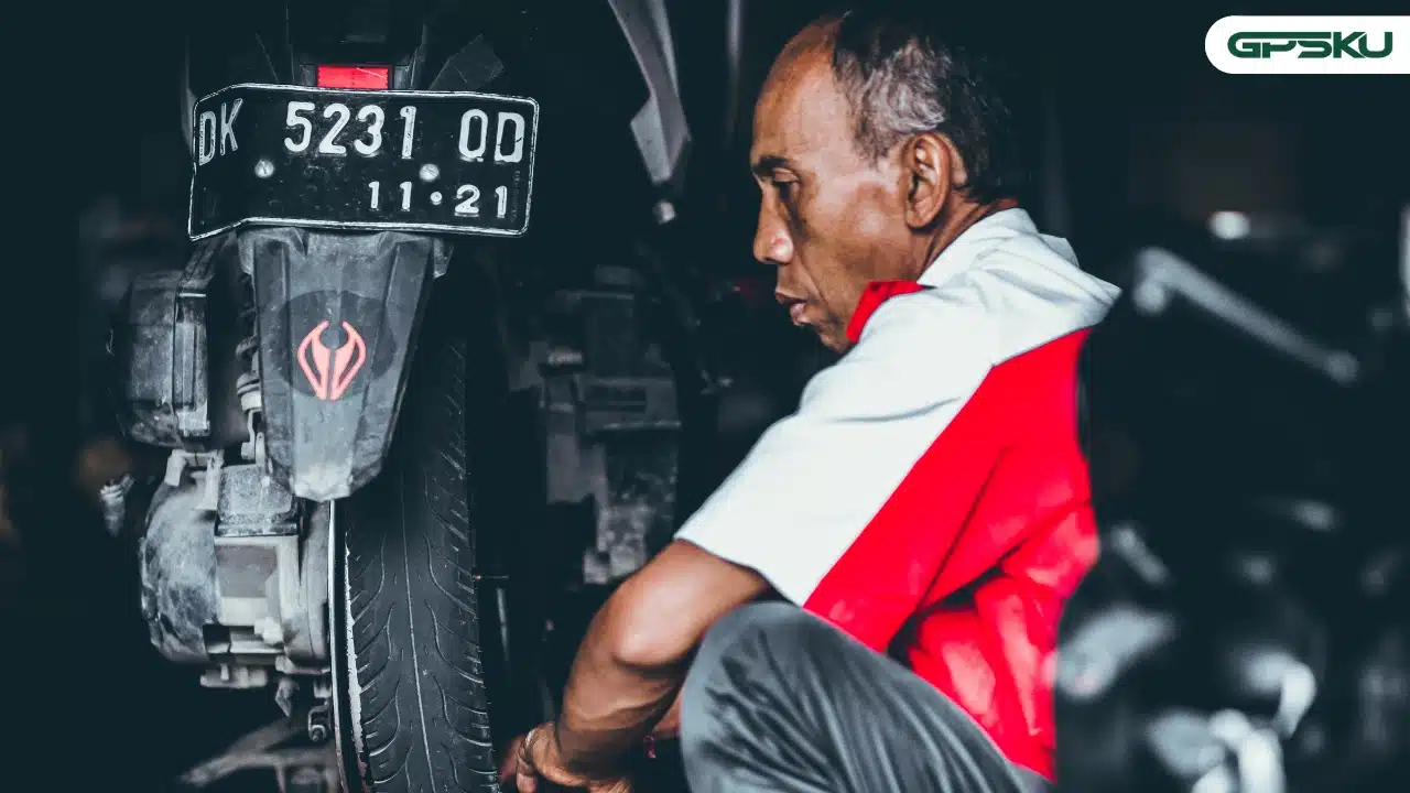 Cara Pasang GPS di Motor