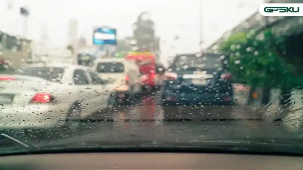 cuaca buruk penyebab kecelakaan