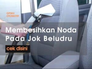 membersihkan noda pada jok beludru