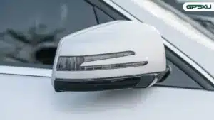 posisi spion mobil yang benar