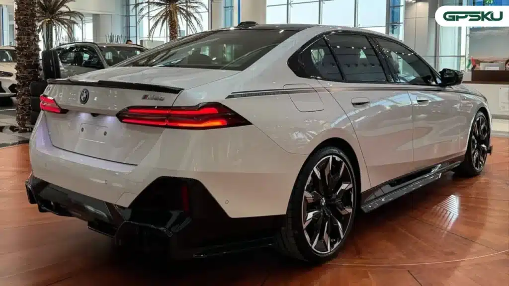 Biaya Pajak BMW i5 M60 xDrive Tahunan dan 5 Tahun, Tembus Puluhan Juta! 1 Berapa Harga BMW i5 M60?