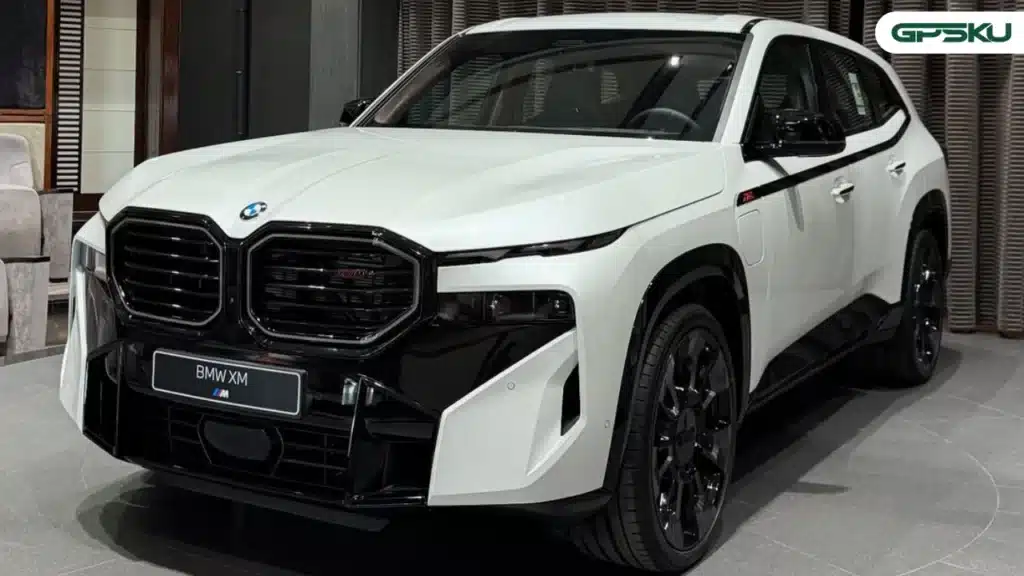 BMW XM 2025
