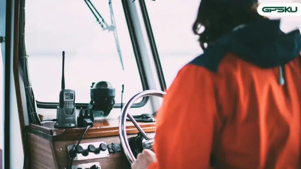 vessel traffic service adalah