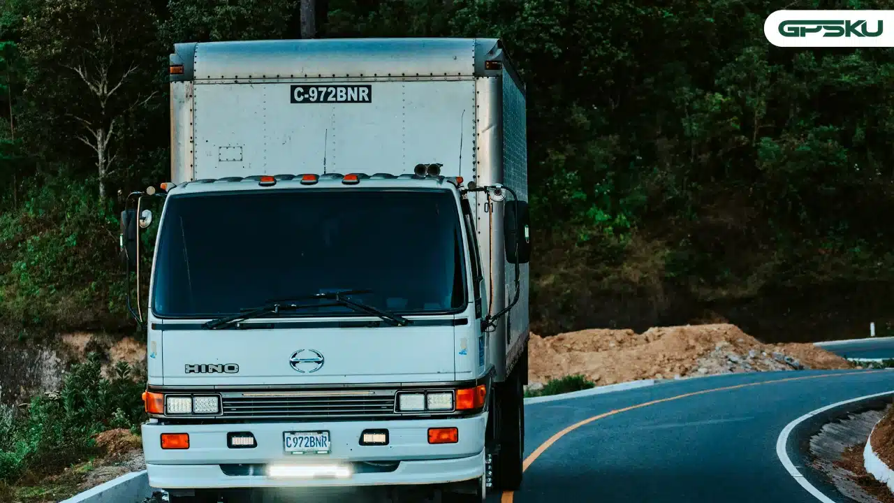 Contoh fleet management systems